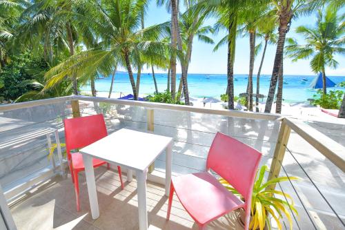 Hey! Jude South Beach