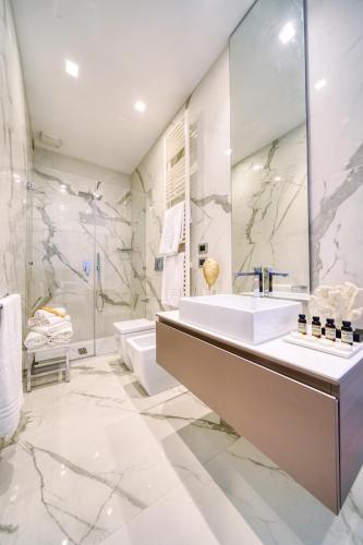 Via Chiodo Luxury Rooms