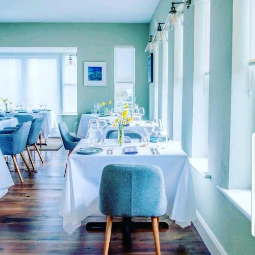 Oar Doolin Restaurant & Rooms