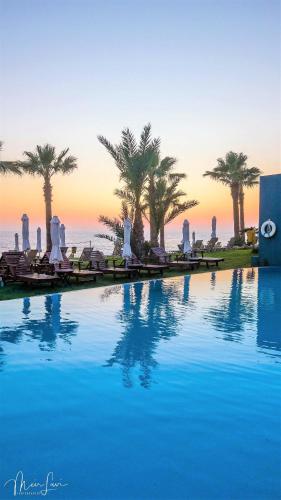 Blue Lagoon Kosher Hotel