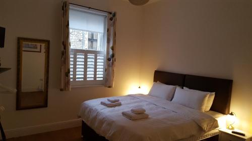 Bath Holiday Suites
