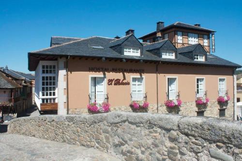 Hostal Restaurante El Palacio
