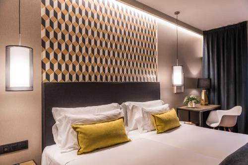 Hotel Up Rooms Vic
