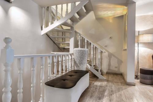 Black and White Suite