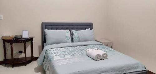 Condotel Walking distance to Airport ( Terminal 3)