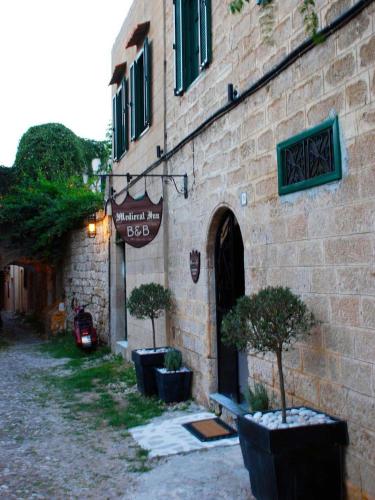 Medieval Inn