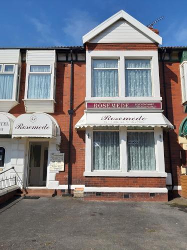 Rosemede Holiday Apartments
