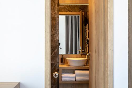 4 Smart Hotel