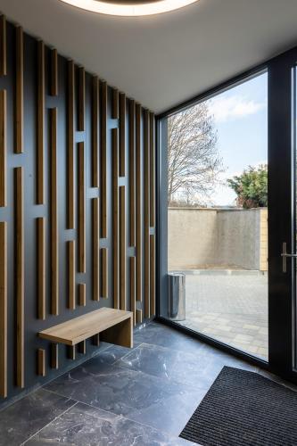 4 Smart Hotel