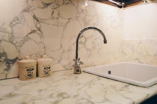 Sally Port City Pads