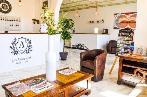 Hotel Les Arbousiers