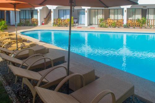 Alona Vida Beach Hill