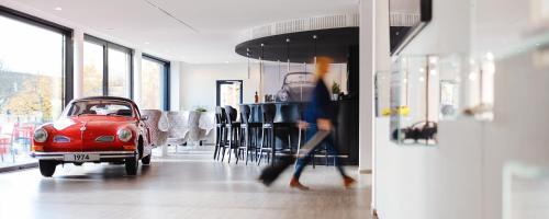 Global Inn
