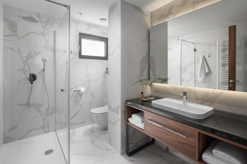 Milan - Hotel & Restaurant