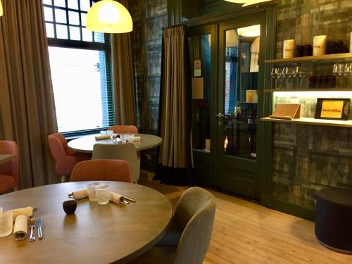 Cachet De Cire 'BeD'