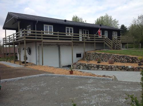 Ny istandsat træhus i Givskud