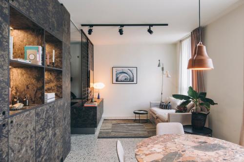 YUST Antwerp