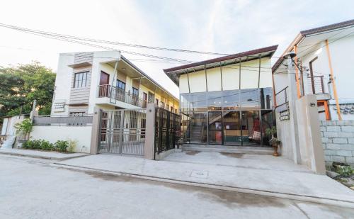 RedDoorz Plus @ Sindalan San Fernando City