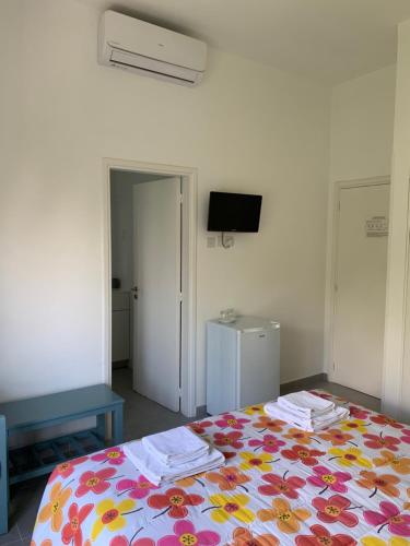 Axiothea Hotel
