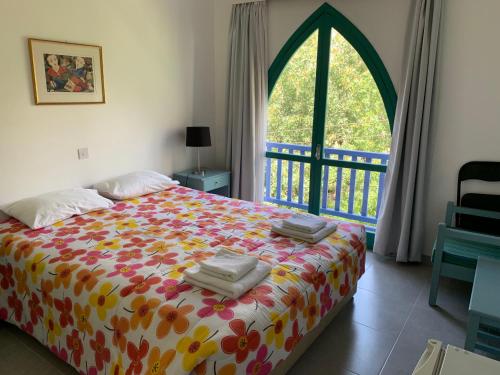 Axiothea Hotel