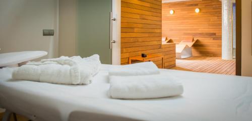 Lagaya Apartaments and Spa