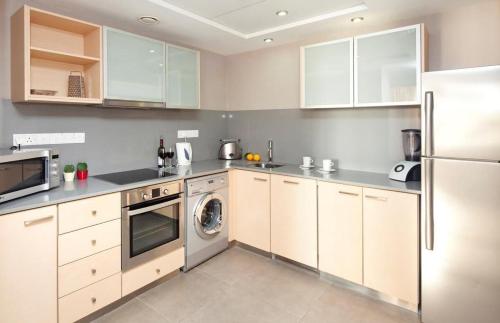 Blue Lagoon Kosher Hotel