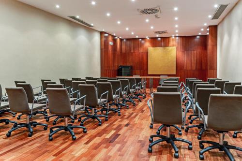 B&B HOTEL Zaragoza Los Enlaces Estación