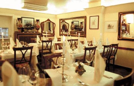 Maria Suites Apartments