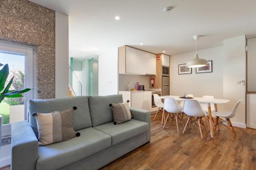 Polery Apartments Center