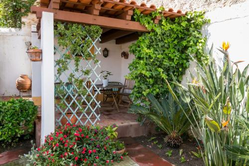 3 Marias Garden House B&B