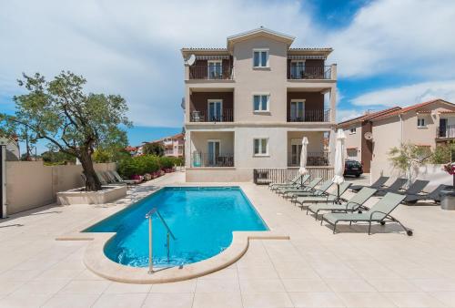 Apartments Villa Nina