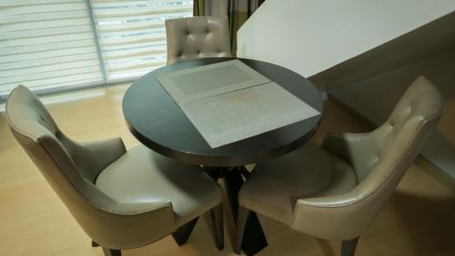 Avant Serviced Suites