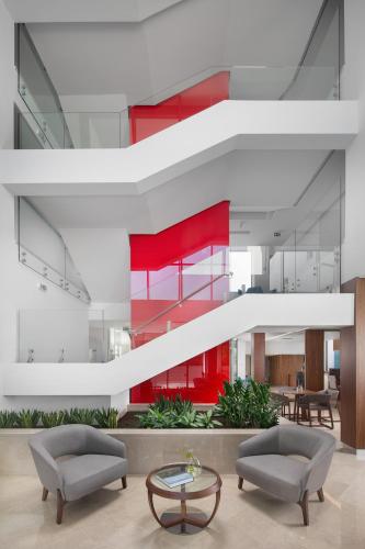 Milan - Hotel & Restaurant