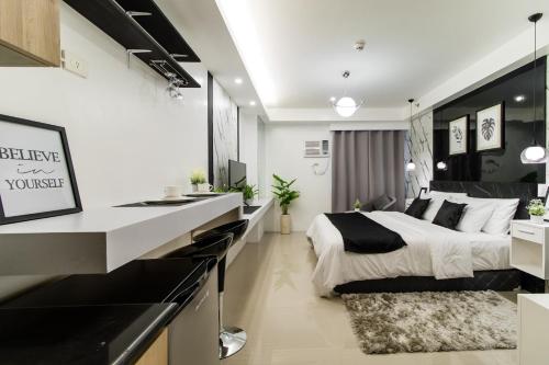 Luxury condo At Shore 1 Tower C1, Mall of Asia Complex Pasay City