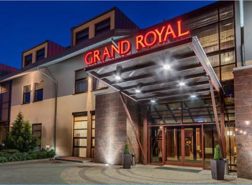 Hotel Grand Royal