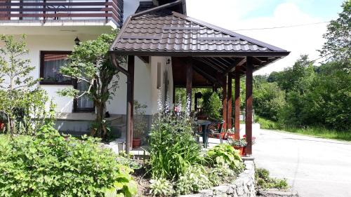 House Zlatko