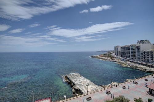 Sliema Chalet Hotel