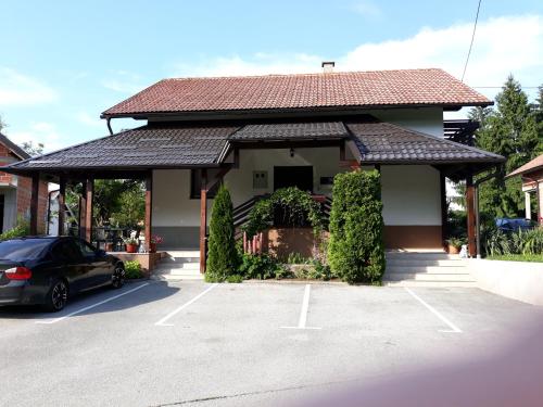 House Zlatko