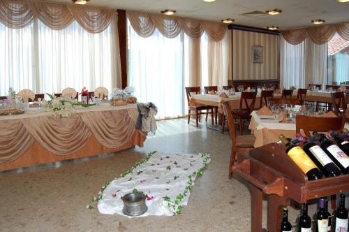 Nadejda Hotel