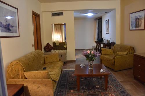 Oceanis Hotel