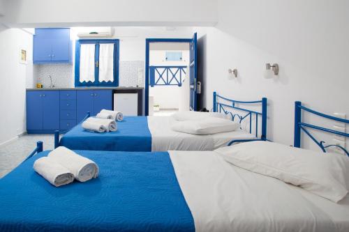 Roula Villa Studios & Apartments