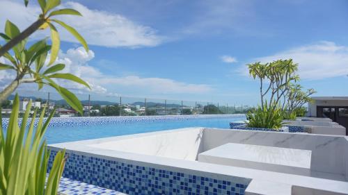 Ferra Hotel and Garden Suites Boracay
