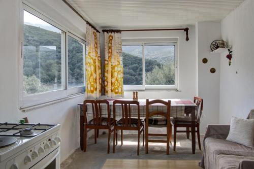 Traditional Cretan Country House (9klm from Elafonissi)