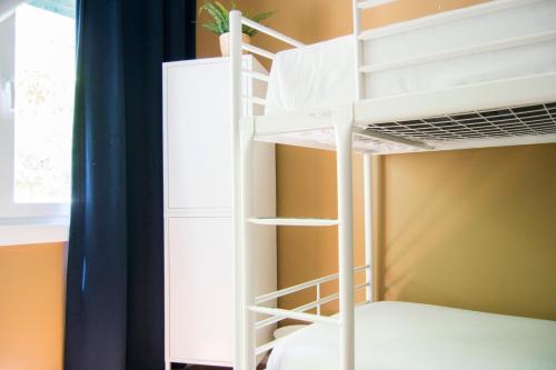 Avenue Hostel & Suites