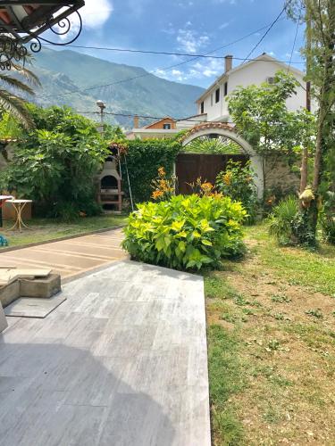 Apartments Ivanisevic