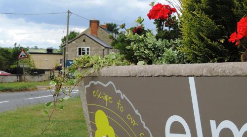 Elm Tree Farm Accommodation