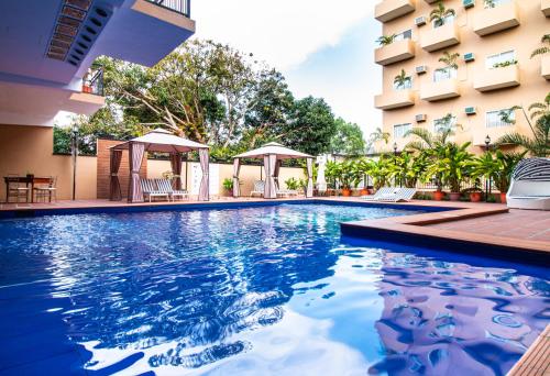 Sierra Hotel & Resort