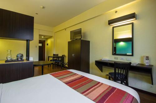 Microtel by Wyndham Batangas