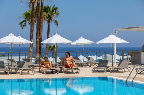 Leonardo Crystal Cove Hotel and Spa by the Sea