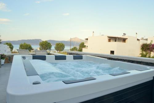 Ostria Hotel